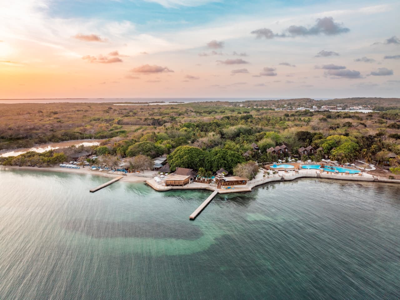 DAY TOUR PREMIUM – HOTEL ISLA DEL ENCANTO