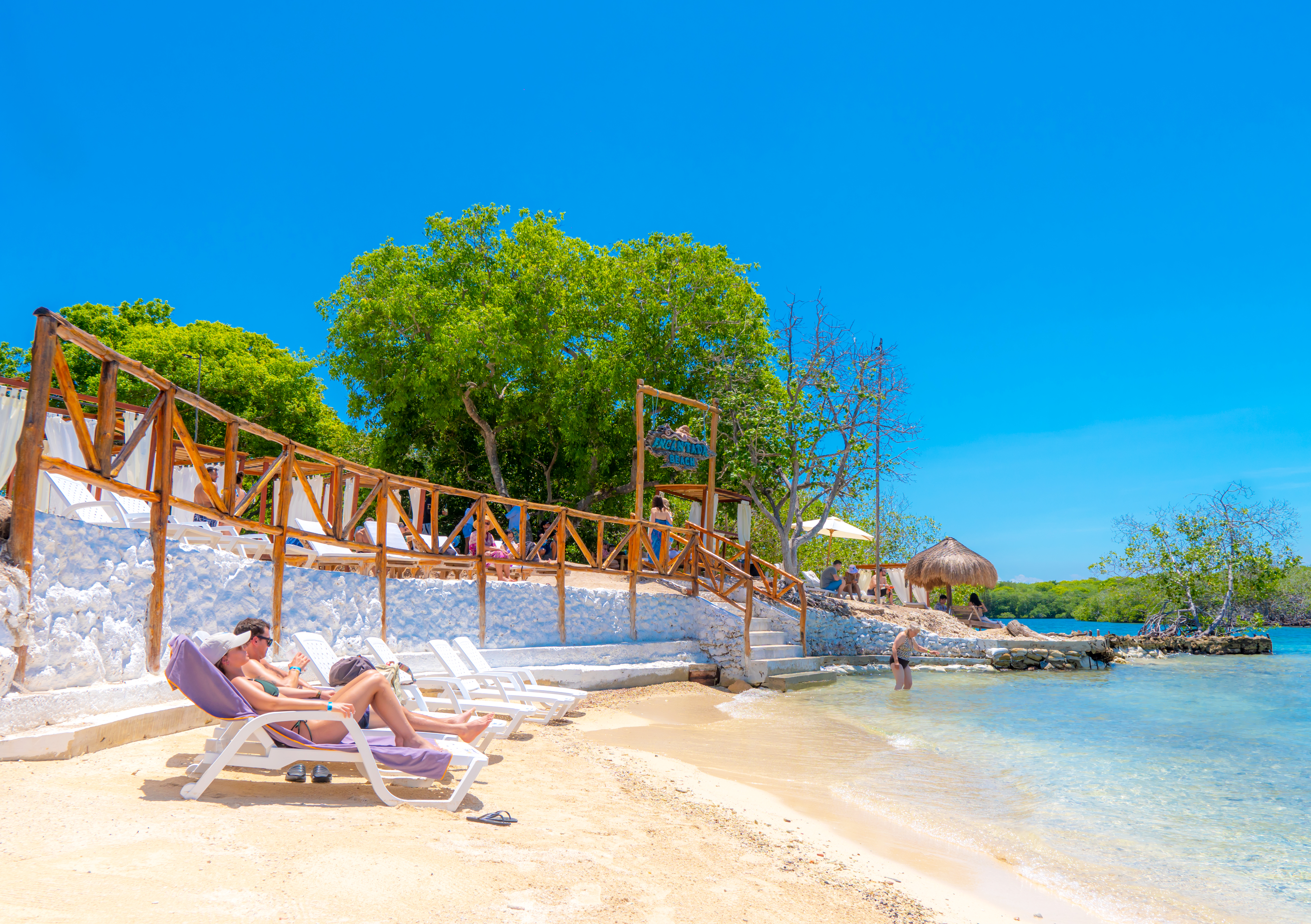 Pasadía Encantada Beach – Islas del Rosario - imagen 2